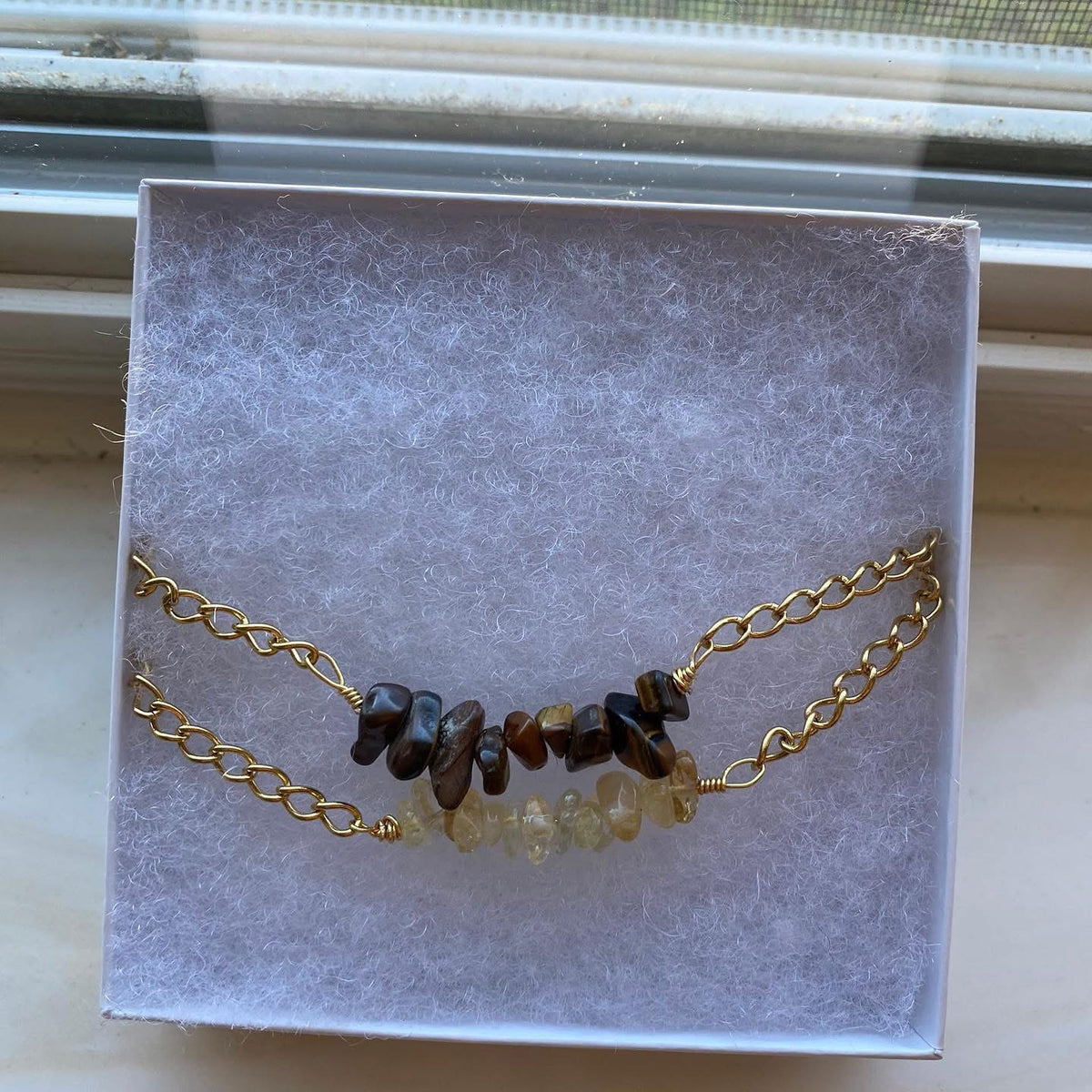 Minimal Crystal Bracelets
