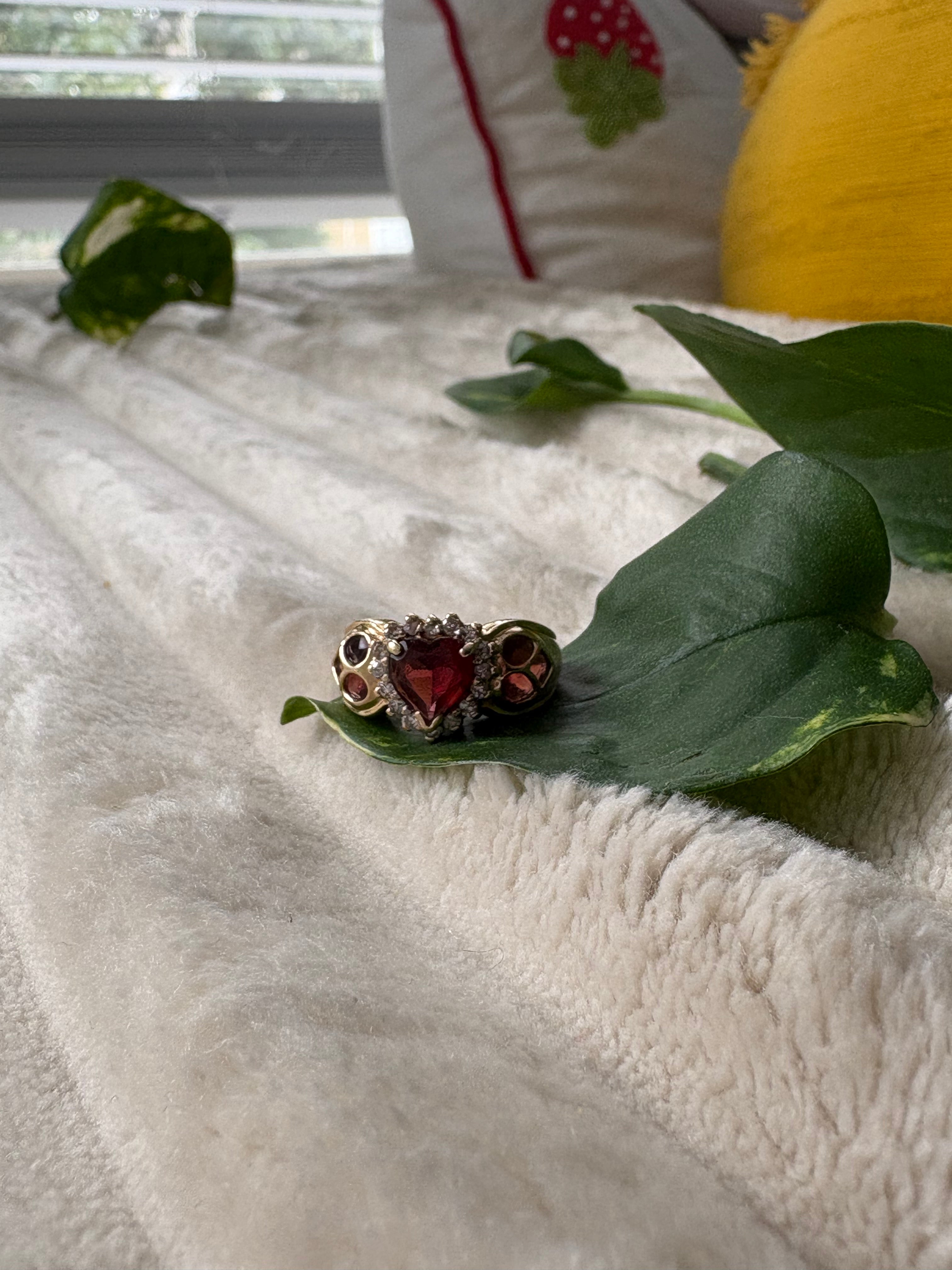 Garnet & Diamond 14k Gold Ring Size 6
